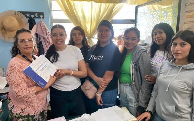 Aprender para servir: estudiantes del TUVCH rehabilitan laboratorio de cómputo en escuela primaria de Valle de Chalco